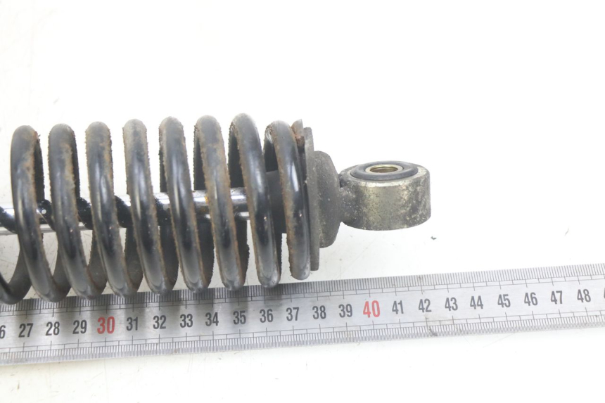 photo de ACHTERSTE SCHOKDEMPER HONDA FES PANTHEON 2T 125 (1998 - 2002) - Detail van het onderdeel