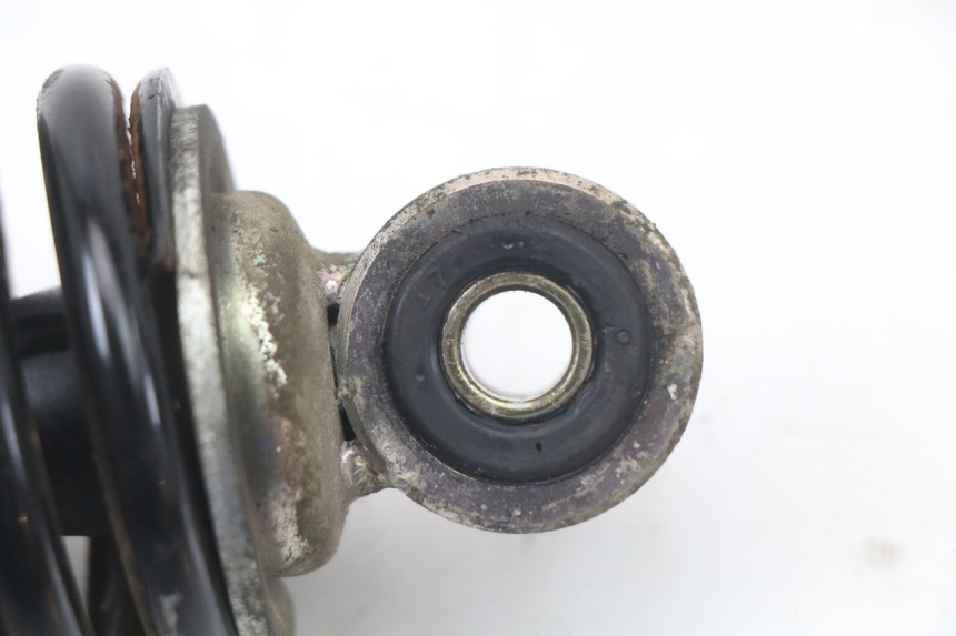 photo de ACHTERSTE SCHOKDEMPER HONDA FES PANTHEON 2T 125 (1998 - 2002) - Bevestigingspunten