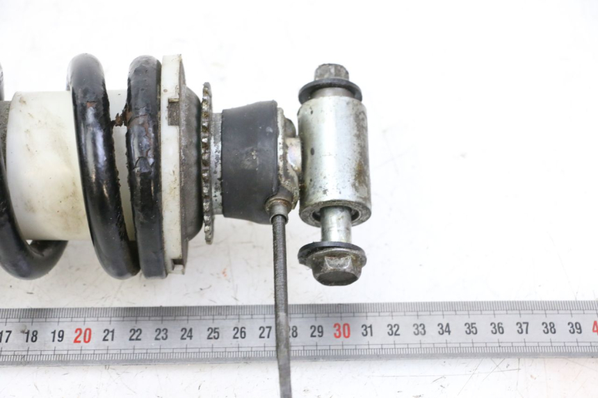 photo de ACHTERSTE SCHOKDEMPER YAMAHA FJ 36Y 1100 (1984 - 1985) - Detail van het onderdeel