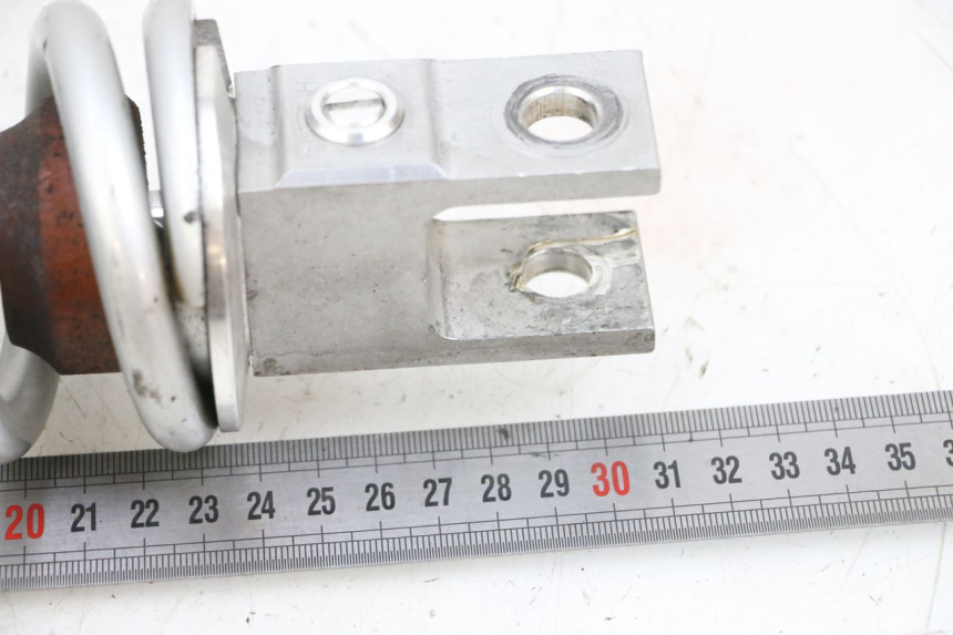 photo de ACHTERSTE SCHOKDEMPER SUZUKI GSF N BANDIT 600 (1996 - 1999) - Zoom op gebruiksstaat