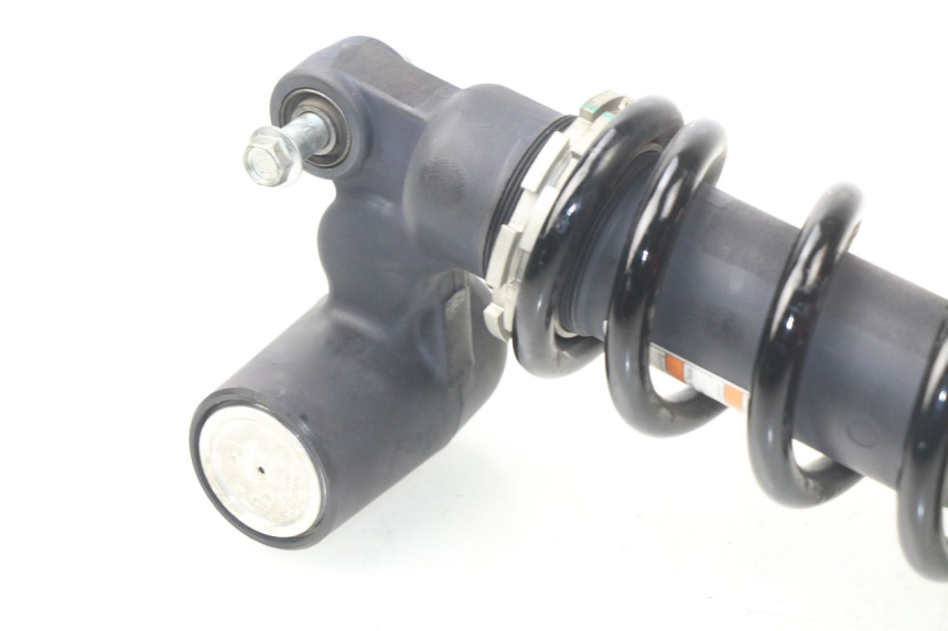 photo de ACHTERSTE SCHOKDEMPER SUZUKI GSX-R GSXR 750 (2011 - 2016) - Zoom op gebruiksstaat