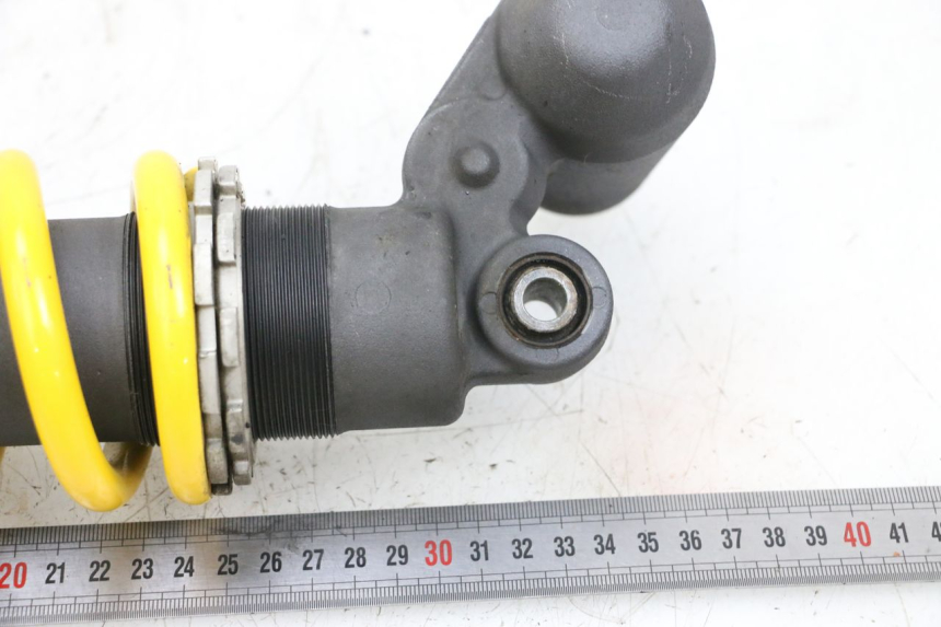 photo de ACHTERSTE SCHOKDEMPER SUZUKI GSXR GSX-R 1000 (2003 - 2004) - Detail van het onderdeel