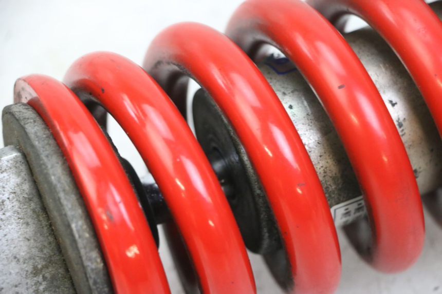 photo de ACHTERSTE SCHOKDEMPER HONDA CBR F 1000 (1993 - 1996) - Andere kijkhoek