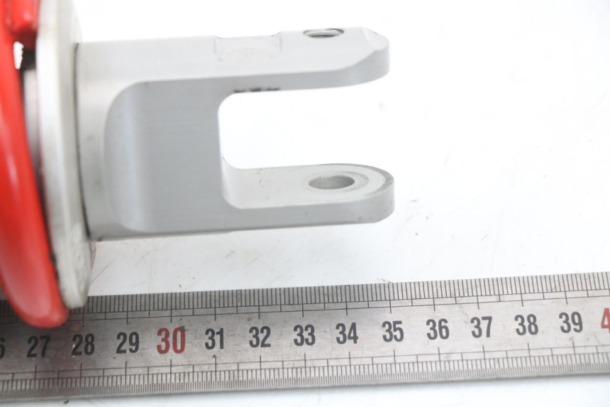 photo de ACHTERSTE SCHOKDEMPER MOTO GUZZI NORGE 8V GT 1200 (2011 - 2016) - Detailaanzicht