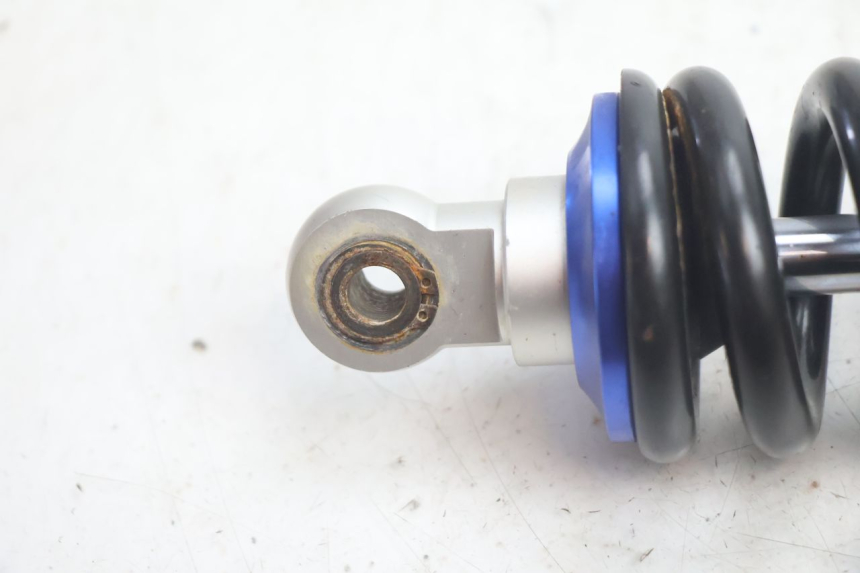 photo de ACHTERSTE SCHOKDEMPER APOLLO RFZ 125 - Detail van het onderdeel