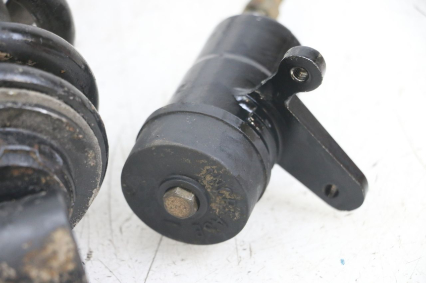 photo de ACHTERSTE SCHOKDEMPER TRIUMPH SPEED TRIPLE T301 900 (1994 - 1996) - Gecontroleerd onderdeel