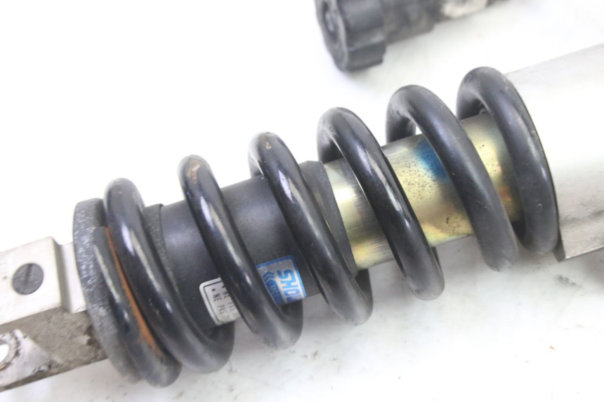 photo de ACHTERSTE SCHOKDEMPER HONDA ST PAN EUROPEAN 1300 (2002 - 2013) - Andere kijkhoek