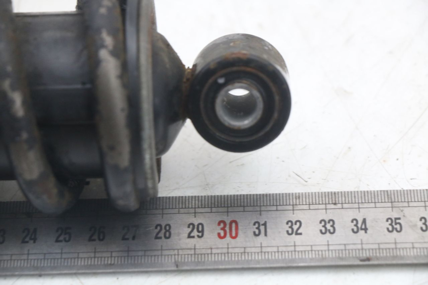 photo de ACHTERSTE SCHOKDEMPER SUZUKI GS F 500 (2004 - 2007) - Andere kijkhoek