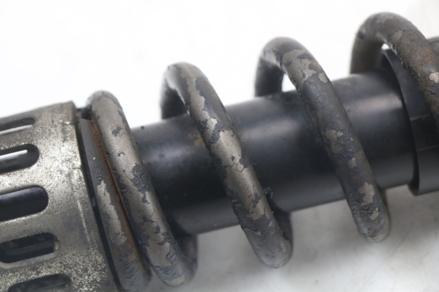 photo de ACHTERSTE SCHOKDEMPER SUZUKI GS F 500 (2004 - 2007) - Bevestigingspunten