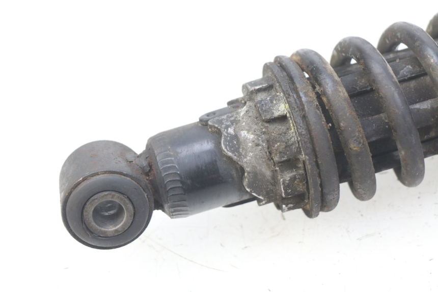 photo de ACHTERSTE SCHOKDEMPER PIAGGIO VESPA LX 125 (2005 - 2010) - Bevestigingspunten