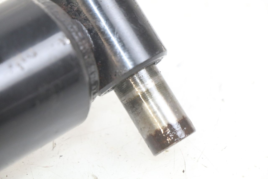 photo de ACHTERSTE SCHOKDEMPER DAELIM VJ ROADWIN FI 125 (2008 - 2017) - Zoom op gebruiksstaat