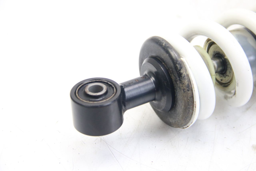 photo de ACHTERSTE SCHOKDEMPER SYM WOLF SB 125 (2011 - 2018) - Zoom op gebruiksstaat