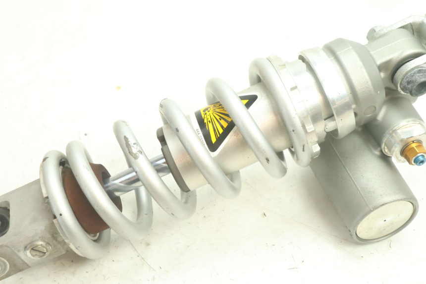 photo de ACHTERSTE SCHOKBREKER YAMAHA YZF R6 600 (2008 - 2009) - Zoom op gebruiksstaat
