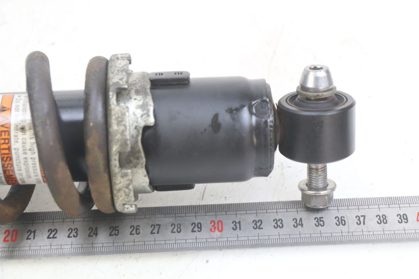 photo de ACHTERSTE SCHOKDEMPER KAWASAKI Z 750 (2007 - 2013) - Detail van het onderdeel