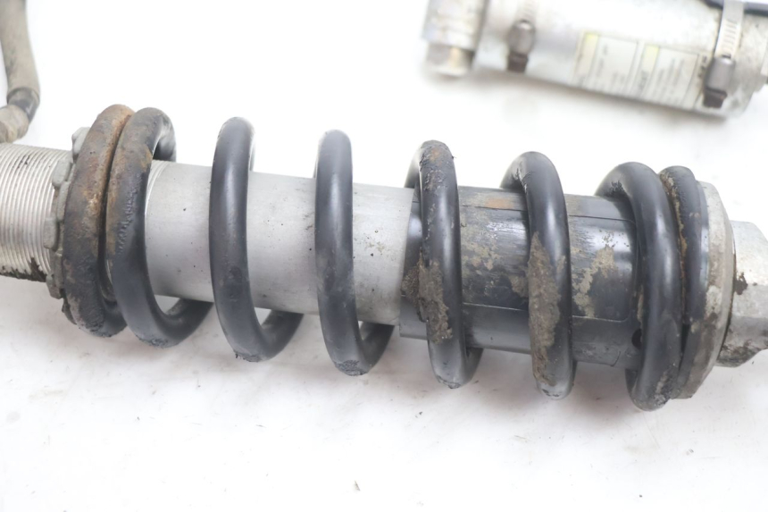 photo de ACHTERSTE SCHOKDEMPER KAWASAKI ZX-6R ZX6R 600 (1995 - 1997) - Zoom op gebruiksstaat