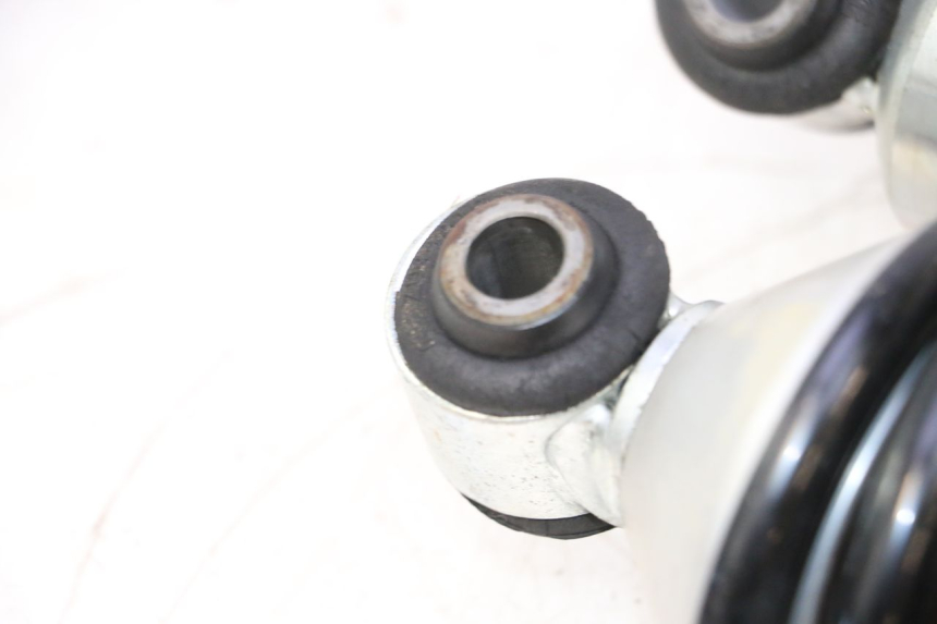 photo de VOORSTE SCHOKDEMPER BOOM TRIKE FUN 500 (2004 - 2010) - Gecontroleerd onderdeel