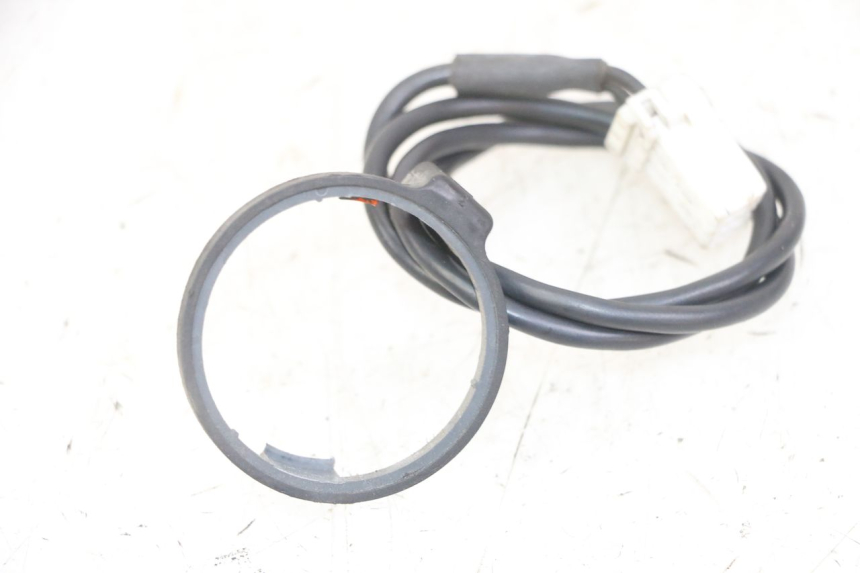 photo de TRANSPONDERANTENNE PEUGEOT ELYSTAR 125 (2002 - 2007) - Hoofdaanzicht