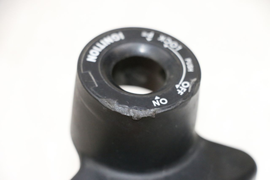 photo de TRANSPONDERANTENNE YAMAHA FJR ABS 1300 (2006 - 2012) - Andere kijkhoek