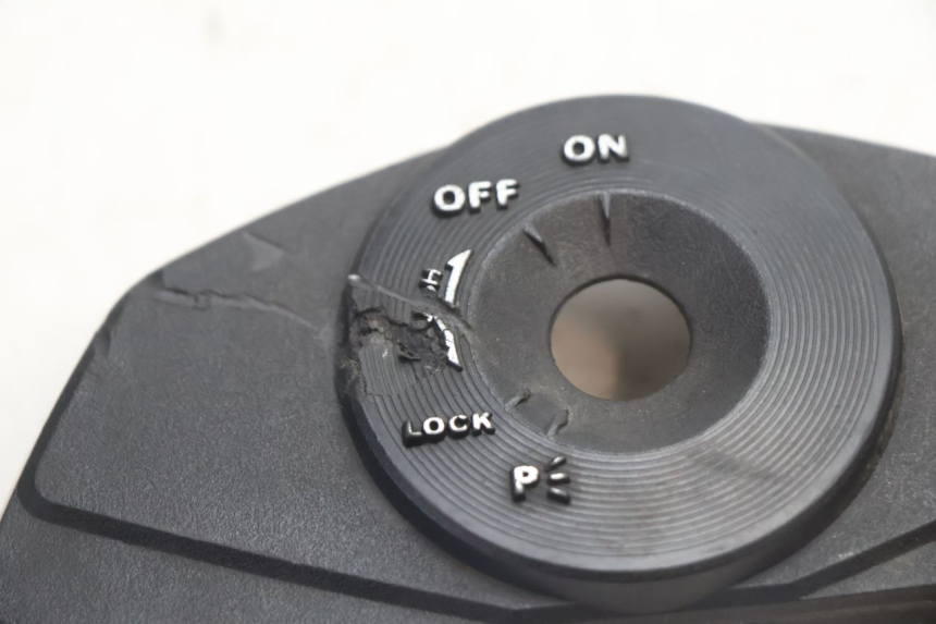 photo de TRANSPONDERANTENNE SUZUKI GSR 600 (2005 - 2012) - Detail van het onderdeel