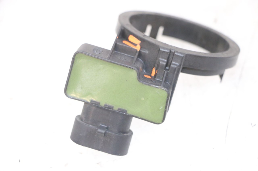photo de TRANSPONDERANTENNE PIAGGIO MP3 LT 300 (2010 - 2016) - Hoofdaanzicht