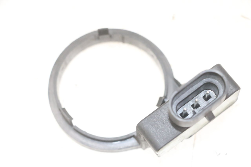 photo de TRANSPONDERANTENNE PIAGGIO MP3 LT 300 (2010 - 2016) - Zoom op gebruiksstaat