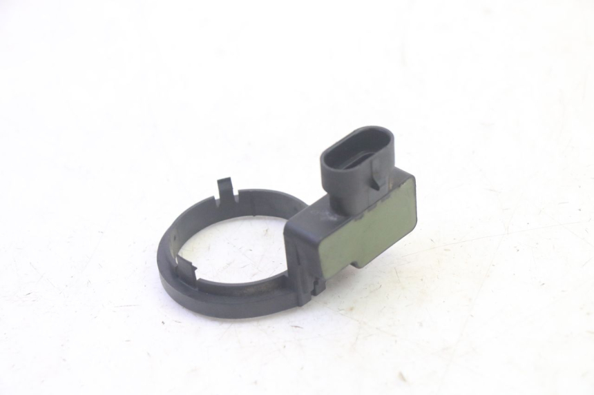 photo de TRANSPONDERANTENNE PIAGGIO MP3 RL 250 (2006 - 2010) - Zoom op gebruiksstaat