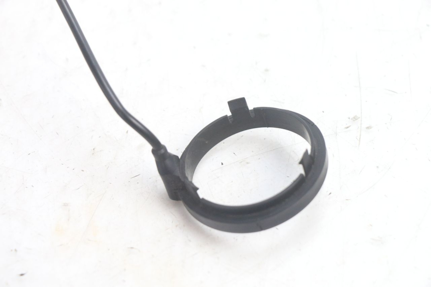 photo de TRANSPONDERANTENNE PIAGGIO MP3 125 (2006 - 2014) - Zoom op gebruiksstaat