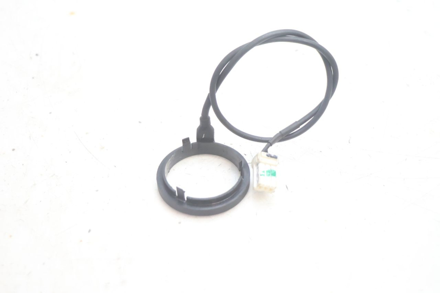 photo de TRANSPONDERANTENNE PIAGGIO MP3 125 (2006 - 2014) - Technische close-up