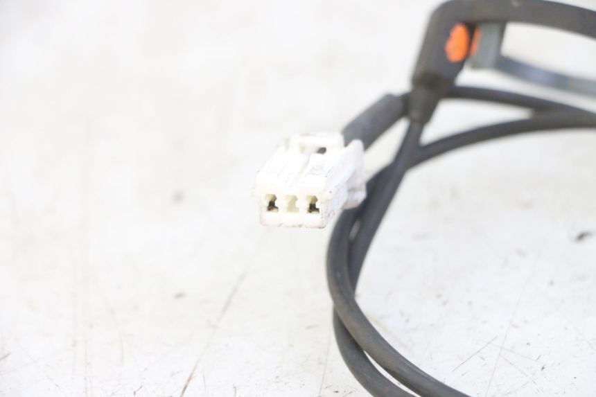 photo de TRANSPONDERANTENNE PEUGEOT SATELIS 125 (2013 - 2018) - Zoom op gebruiksstaat