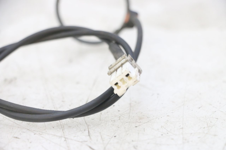 photo de TRANSPONDERANTENNE PEUGEOT SATELIS 125 (2013 - 2018) - Zoom op gebruiksstaat