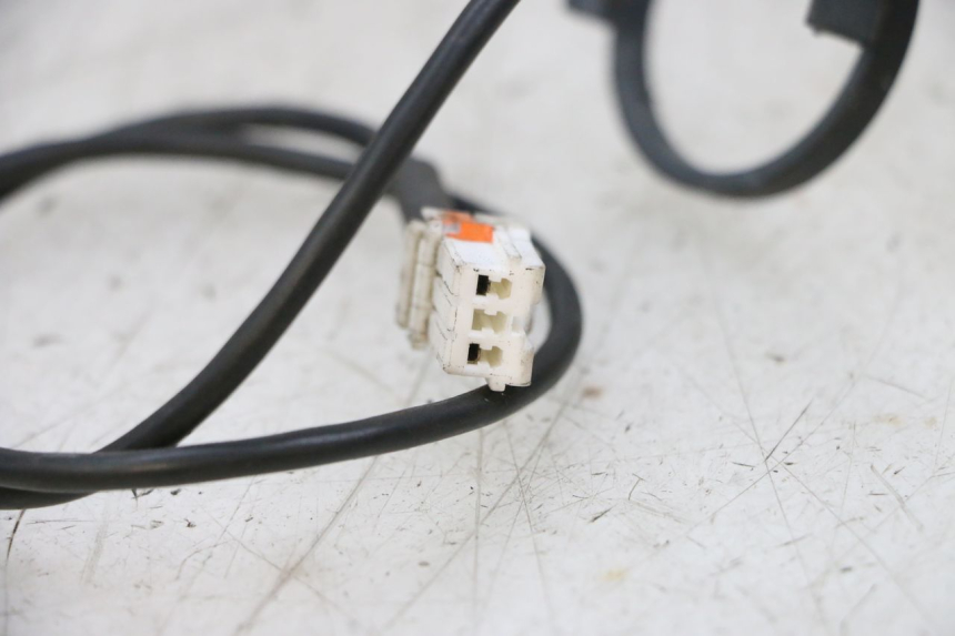 photo de TRANSPONDERANTENNE PEUGEOT SATELIS 125 (2006 - 2009) - Detail van het onderdeel