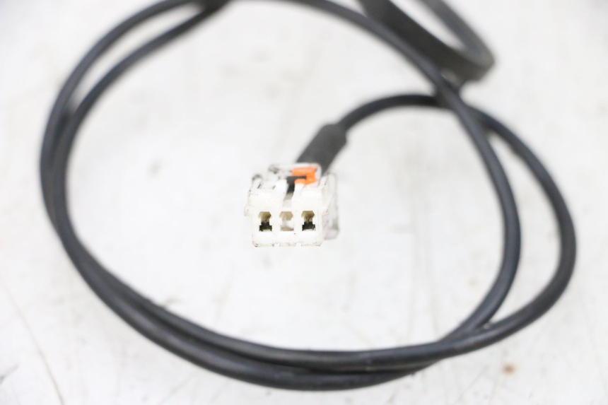 photo de TRANSPONDERANTENNE PEUGEOT SATELIS 125 (2006 - 2009) - Andere kijkhoek