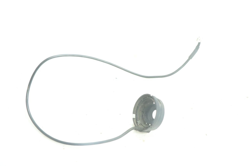 photo de TRANSPONDERANTENNE PEUGEOT SATELIS 125 (2006 - 2009) - Andere kijkhoek
