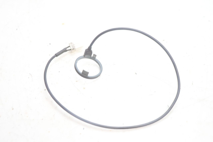 photo de TRANSPONDERANTENNE PEUGEOT SATELIS 125 (2013 - 2018) - Andere kijkhoek