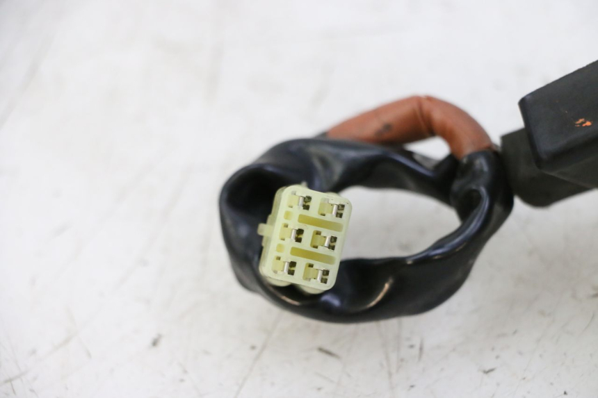 photo de TRANSPONDERANTENNE YAMAHA X-MAX XMAX 125 (2010 - 2013) - Bevestigingspunten