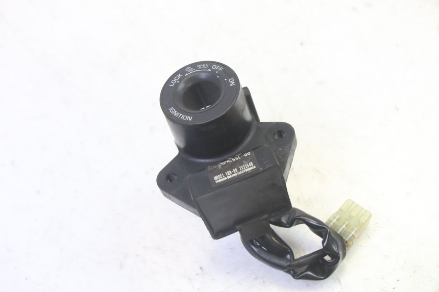 photo de TRANSPONDERANTENNE YAMAHA X-MAX XMAX 250 (2006 - 2009) - Andere kijkhoek