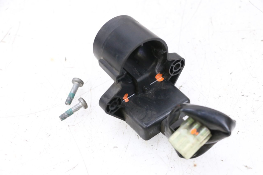 photo de TRANSPONDERANTENNE YAMAHA XMAX X-MAX 125 (2006 - 2009) - Zoom op gebruiksstaat