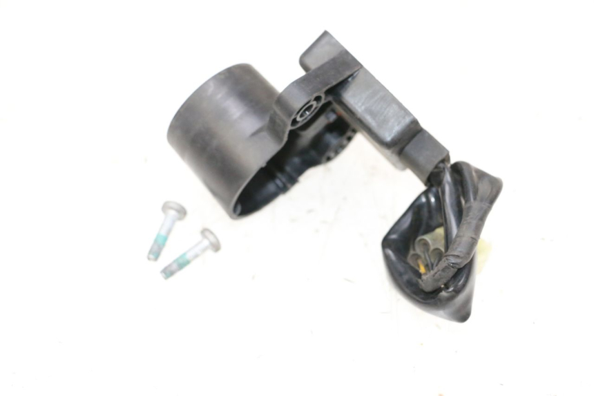 photo de TRANSPONDERANTENNE YAMAHA XMAX X-MAX 125 (2006 - 2009) - Bevestigingspunten