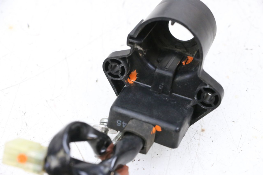 photo de TRANSPONDERANTENNE YAMAHA X-MAX XMAX 125 (2010 - 2013) - Zoom op gebruiksstaat