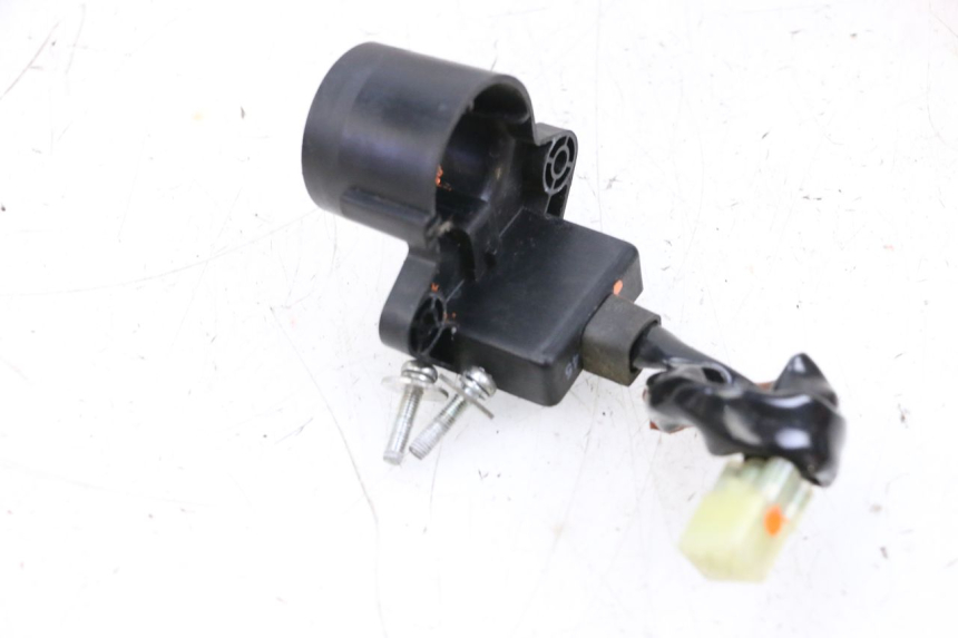 photo de TRANSPONDERANTENNE YAMAHA X-MAX XMAX 125 (2010 - 2013) - Andere kijkhoek