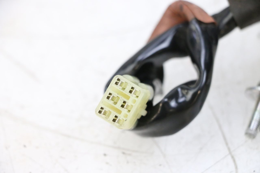 photo de TRANSPONDERANTENNE YAMAHA X-MAX XMAX 125 (2010 - 2013) - Bevestigingspunten