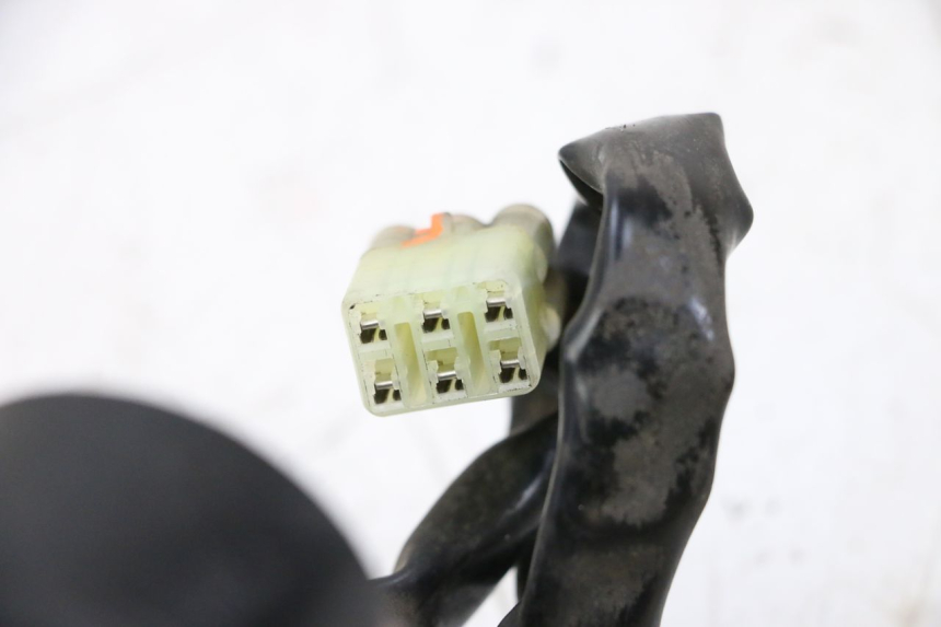 photo de TRANSPONDERANTENNE YAMAHA XMAX X-MAX 125 (2006 - 2009) - Detail van het onderdeel