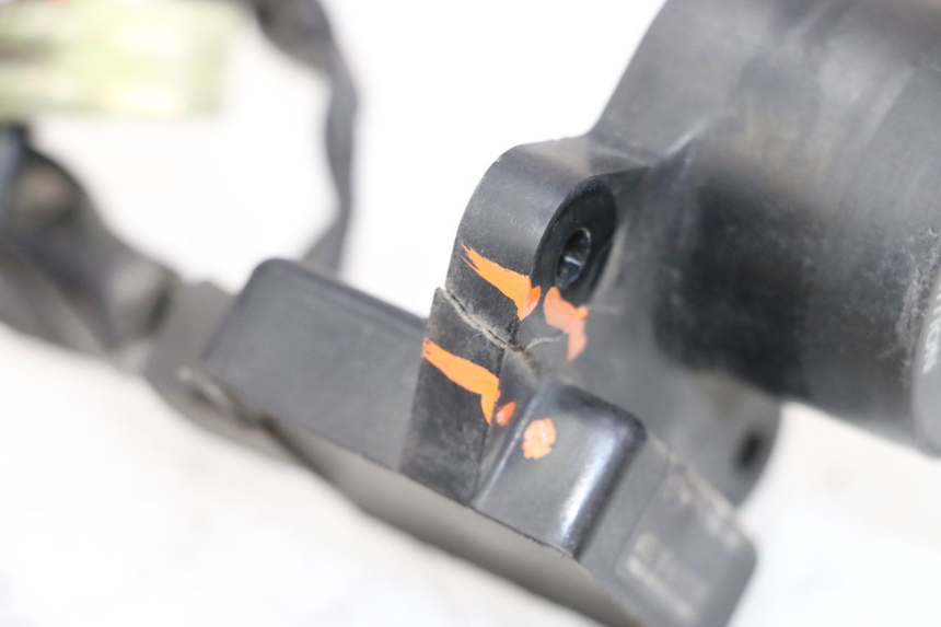 photo de TRANSPONDERANTENNE YAMAHA XMAX X-MAX 125 (2006 - 2009) - Technische close-up