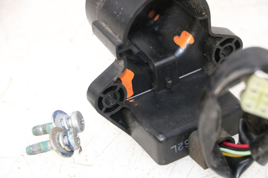 photo de TRANSPONDERANTENNE YAMAHA XMAX X-MAX 125 (2006 - 2009) - Technische close-up