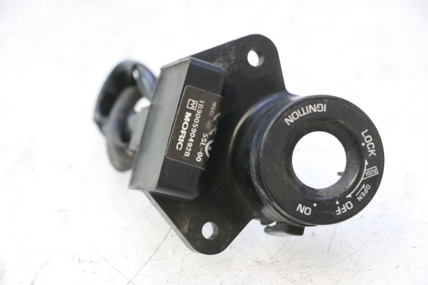 photo de TRANSPONDERANTENNE YAMAHA XMAX X-MAX 125 (2006 - 2009) - Hoofdaanzicht