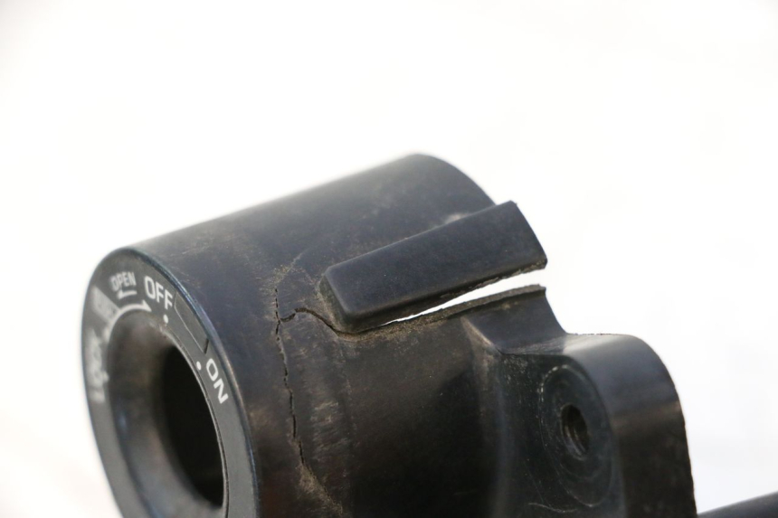 photo de TRANSPONDERANTENNE YAMAHA XMAX X-MAX 125 (2006 - 2009) - Detail van het onderdeel