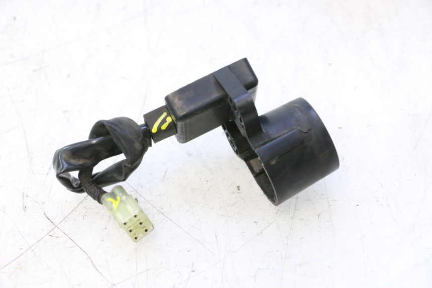 photo de TRANSPONDERANTENNE YAMAHA XMAX X-MAX 125 (2006 - 2009) - Andere kijkhoek