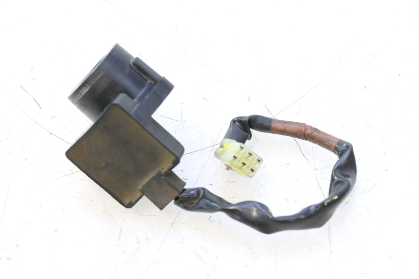 photo de TRANSPONDERANTENNE YAMAHA X-MAX XMAX 125 (2010 - 2013) - Zoom op gebruiksstaat