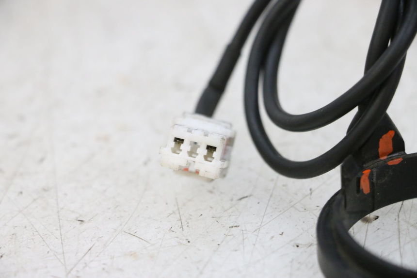 photo de TRANSPONDERANTENNE PIAGGIO X8 125 (2004 - 2007) - Zoom op gebruiksstaat