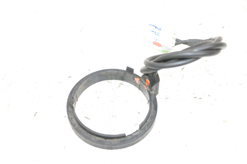 photo de TRANSPONDERANTENNE PIAGGIO X8 125 (2004 - 2007) - Andere kijkhoek